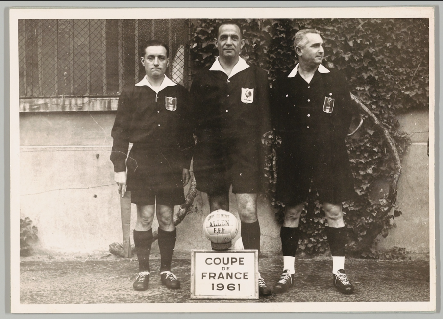 HISTOIRE : L'arbitrage d'hier a aujourd'hui 